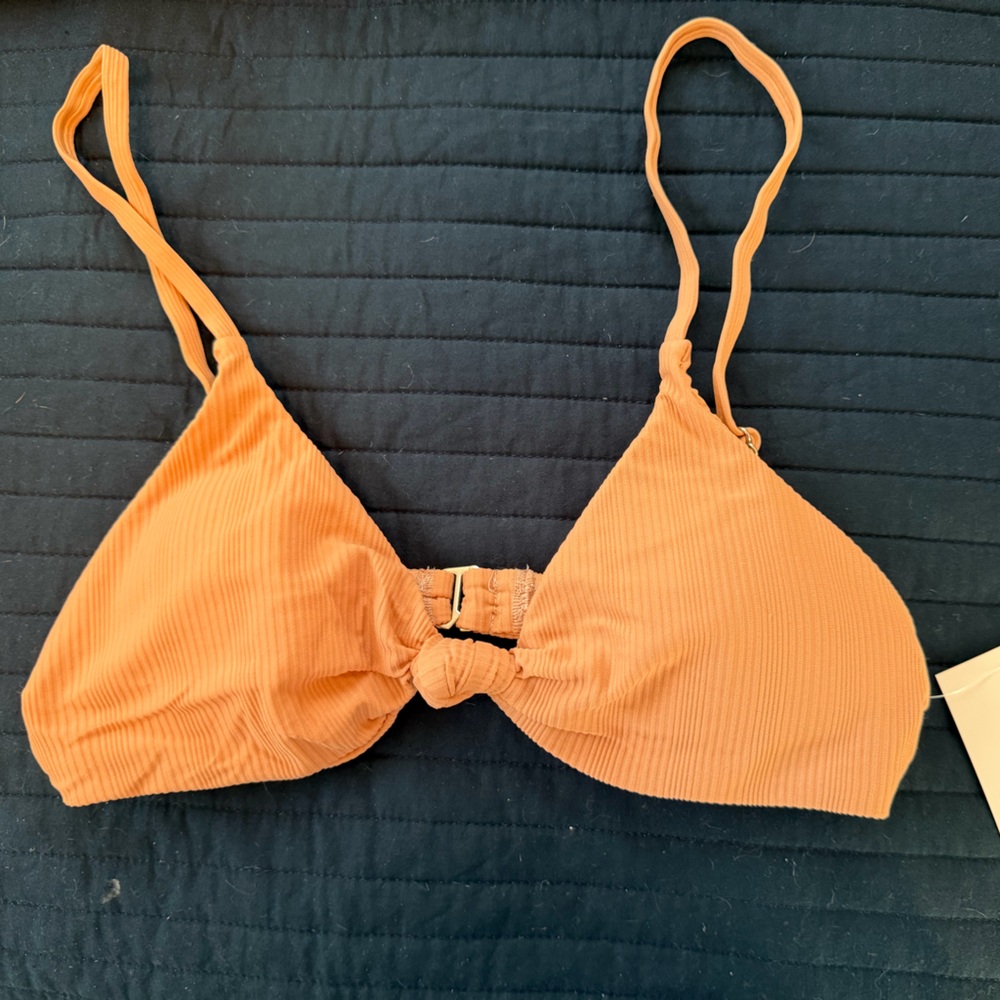 Dippin Daisiy’s Bikini Top